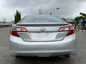 Toyota Camry 2012 Silver