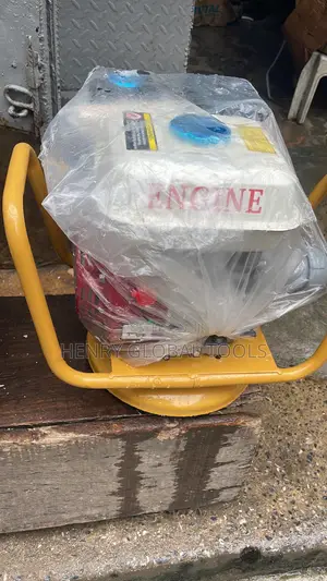 Gasoline Honda Engine Concrete Vibrator Machine