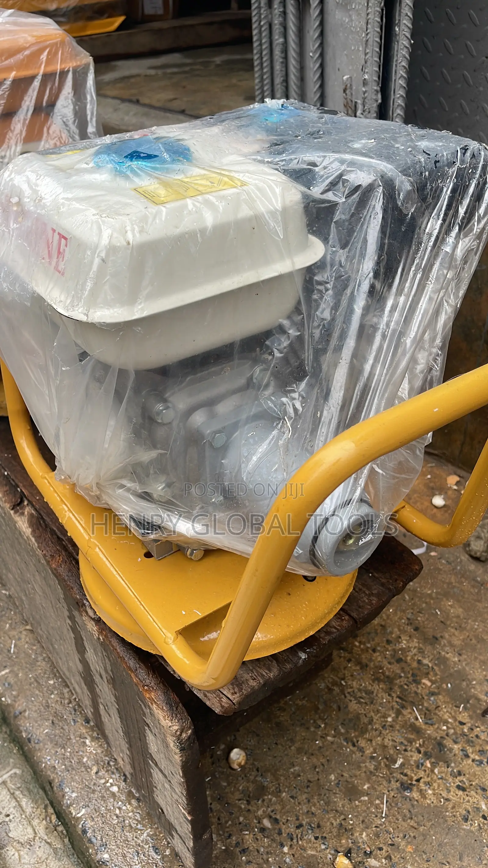 Gasoline Honda Engine Concrete Vibrator Machine
