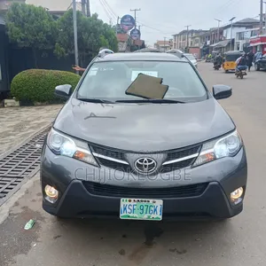 Toyota RAV4 2015 Gray