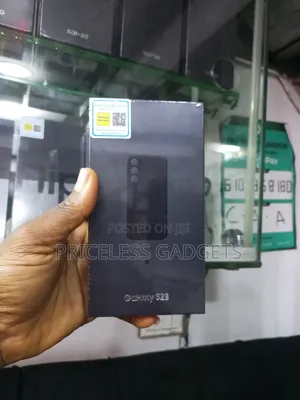 New Samsung Galaxy S23 128 GB Green