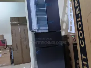 Spacious Skyrun 300l Refrigerator BCD-330hc