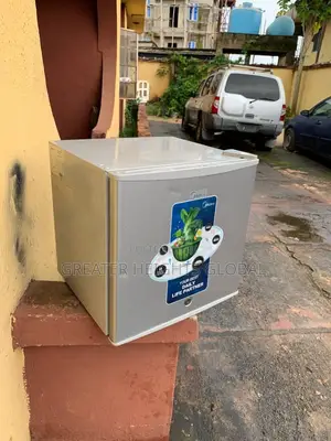 Midea Bed Size Refrigerator