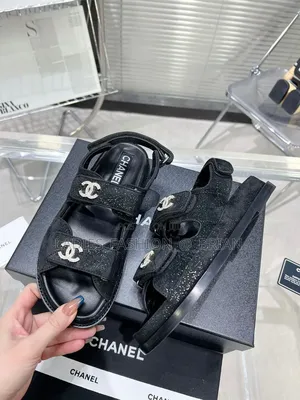 Good Quality Sandals Unisex
