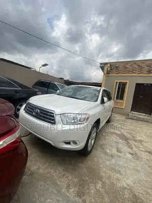 Toyota Highlander Limited 2010 White