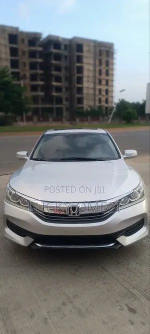 Honda Accord EX-L V-6 4dr Sedan FWD (3.5L 6cyl 6A) 2013 Silver
