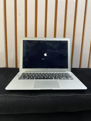 Laptop Apple MacBook Air 2017 8GB Intel Core i5 SSD 256GB
