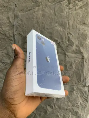 New Apple iPhone 13 128 GB Blue
