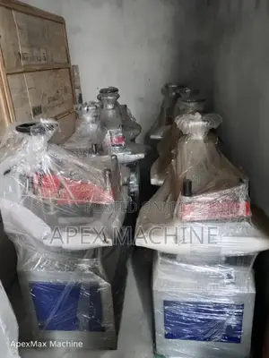 Hydraulic Nylon Punching Machine