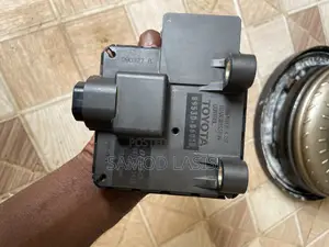Original Toyota Camry 2010-2011 Control Module (Tcm) Part 89530-06010