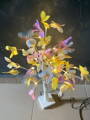 Butterfly-Shaped Table Lamp