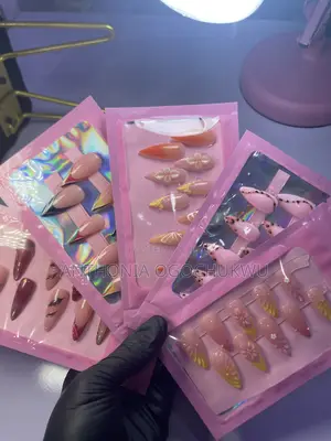 Luxury Handmade Press on Nails by Nails by Tonia