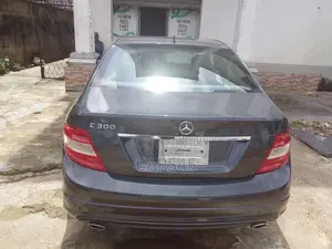 Mercedes-Benz C300 2008 Black