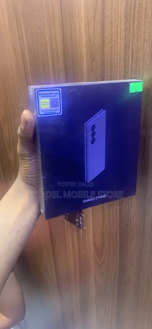 New Samsung Galaxy Z Fold6 512 GB Black