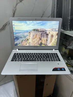Laptop Lenovo IdeaPad 100 8GB AMD A10 HDD 320GB