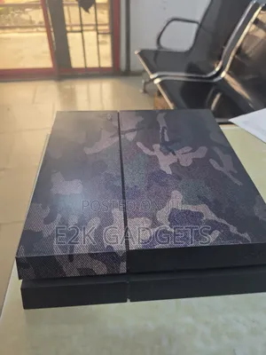  Grab This Clean Ps4 Fat With 2 Pads Today!