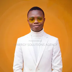 Professional Video Editor. I Create Attention Grabbing Videos For You