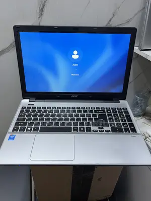 Laptop Acer Aspire 15 8GB Intel Core i5 HDD 500GB