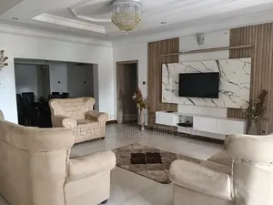 3bdrm Block of Flats in Ikeja GRA for rent
