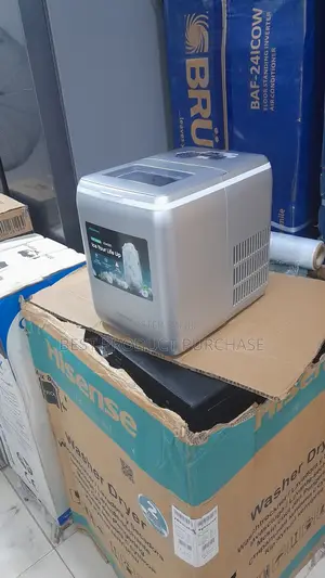 Hisense Ice Maker for Drinks and Cocktail Businesses