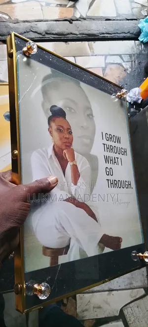 Frame Pictures