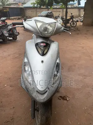 Kymco Xciting 2021 Silver