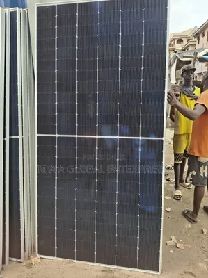 650w Solar Panels