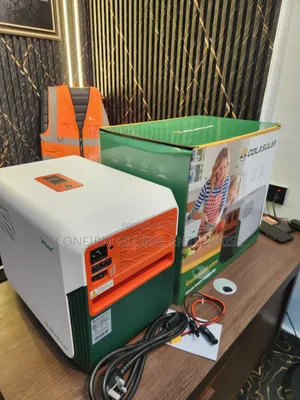 Portable Cola 3.6kwh Plus Solar Generator With Lithium Battery