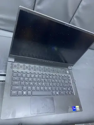 New Laptop Dell Allenware M15 R5 16GB Intel Core i7 SSD 512GB