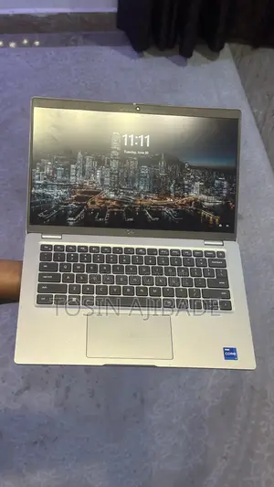Laptop Dell Latitude 5420 8GB Intel Core i7 SSD 256GB