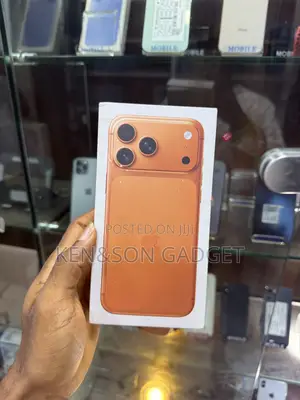 New Apple iPhone 17 Pro Max 256 GB Orange
