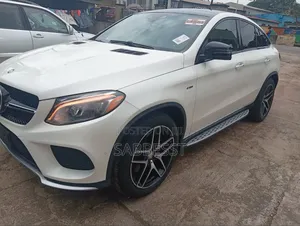 Mercedes-Benz GLE-Class 2016 White