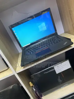 Laptop Lenovo ThinkPad T450 4GB Intel Core i5 HDD 500GB