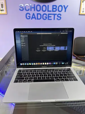 Laptop Apple MacBook Pro 2019 8GB Intel Core i5 SSD 128GB