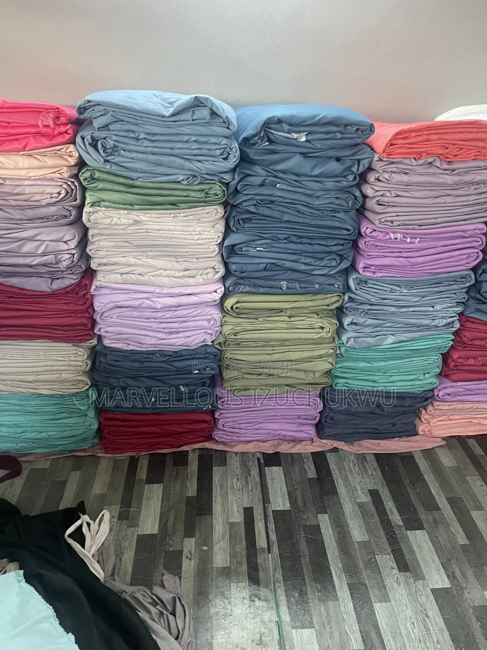 Marvey Bedding