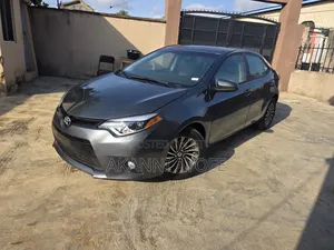 Toyota Corolla LE 4dr Sedan (1.8L 4cyl CVT) 2016 Gray