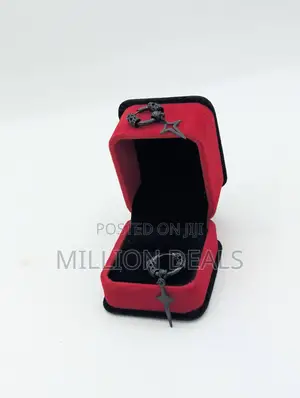 Black Hoop Luxury Pattern Men's Ski Earring