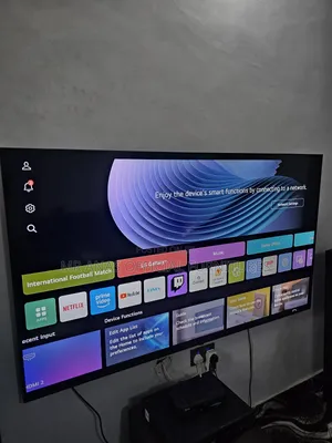 70inches LG Webos Thinq Uhd Smart TV