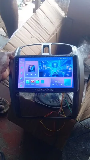 Nissan Premacy Android