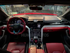 Lamborghini Urus Base 4dr AWD 2020 Red