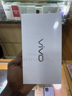 New Vivo Y200 512 GB White