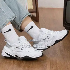 Original Unisex Nike Sneakers