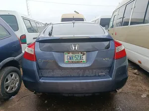 Honda Accord Crosstour 2012 Blue
