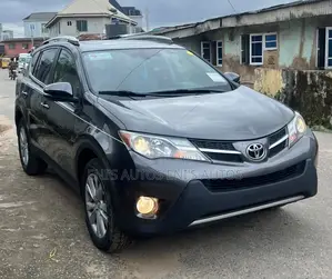 Toyota RAV4 Limited AWD (2.5L 4cyl 6A) 2013 Gray