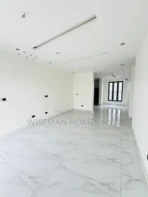 2bdrm Apartment in Ologolo Lekki for rent