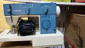 Singer Electric Industrial Sowing Machine