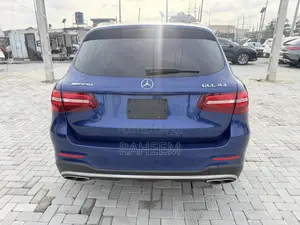 Mercedes-Benz GLC-Class 2017 Blue