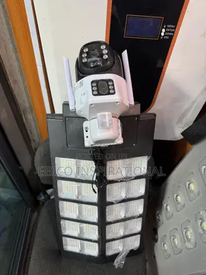 Solar Motion Sensor Security Light With CCTV Camera