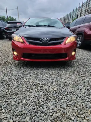 Toyota Corolla S 4dr Sedan (1.8L 4cyl 4A) 2012 Red