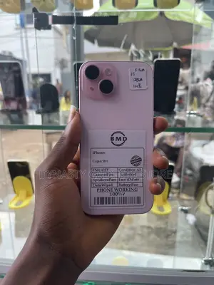 Apple iPhone 15 128 GB Pink